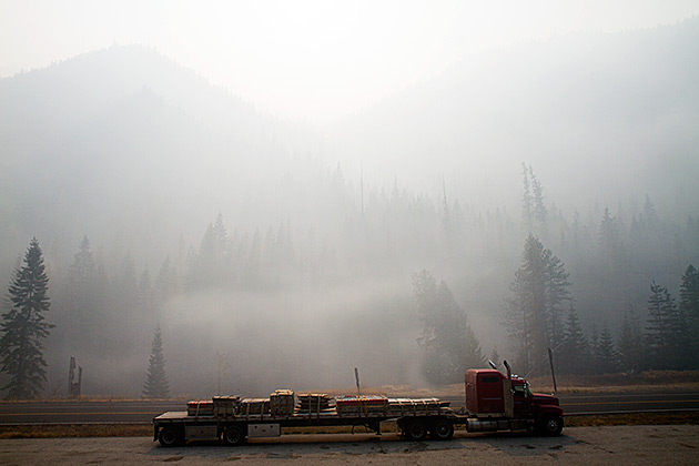 Colgate Licks 10 Smoke Truck