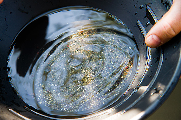 Kellogg's Crystal Gold Mine 22 Panning For Gold