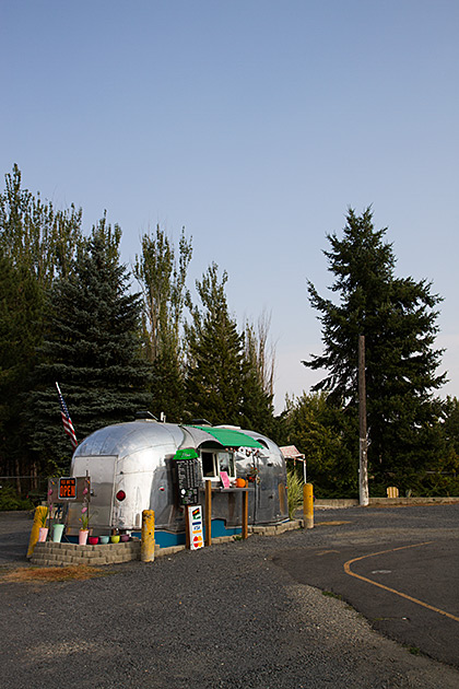 The Artsy University Town of Moscow 2 Espresso trailer