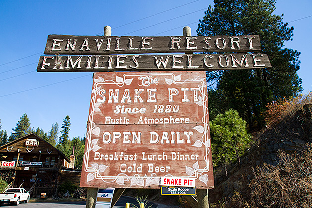 Enaville Resort