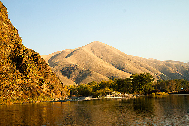 The Salmon River Scenic Byway 8 Idaho Hills