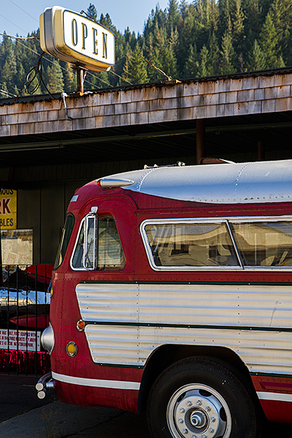 A Walk About Historic Wallace 14 Retro Bus USA