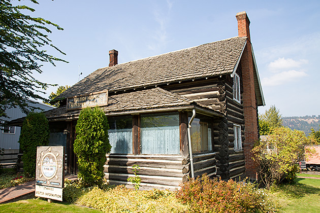 Raleigh Hughes House St Maries