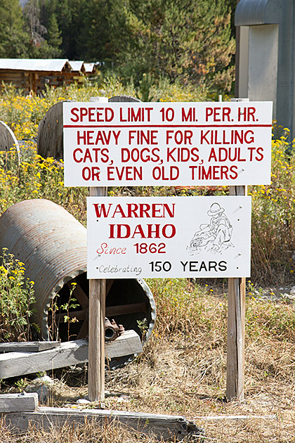 Funny Warren Idaho Sign