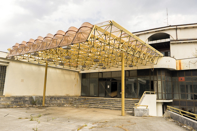 Forgotten Hotel Evropa - abandoned places in Macedonia