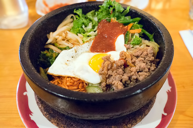 Chez Bong Bibimbap Montreal