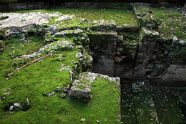 The Ancient Remains of La Cuba 7 Hobbit Palace