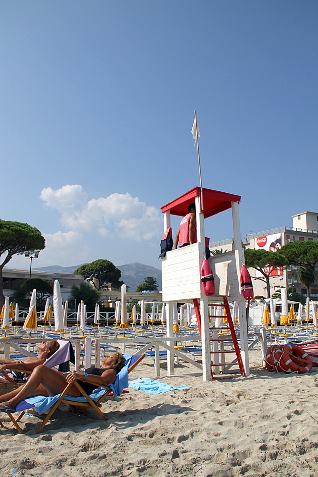 Mondello 3 Praying To The Sun