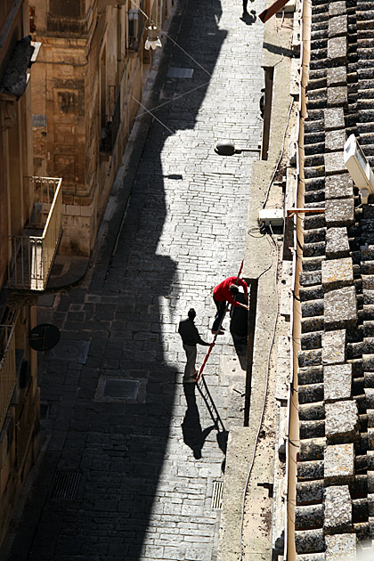 Noto: Version 2.0 16 Italian Team Work