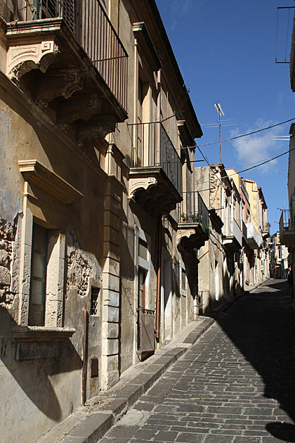 Noto: Version 2.0 20 Noto Streets
