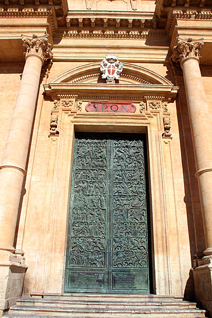 Noto: Version 2.0 9 SPQN
