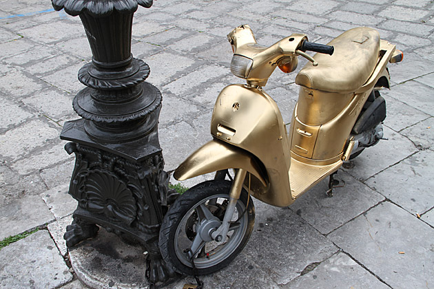 Palermo Mysteries 6 Golden Moped