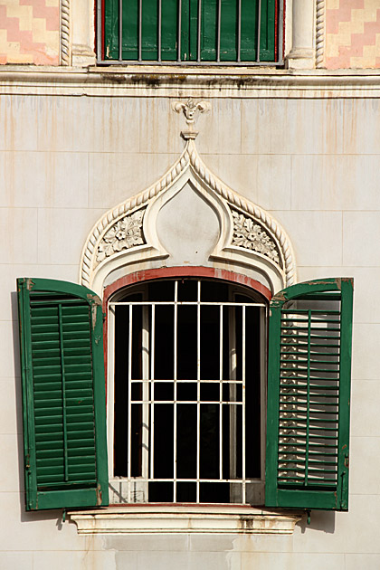 Palermo Mysteries 21 Weird Window