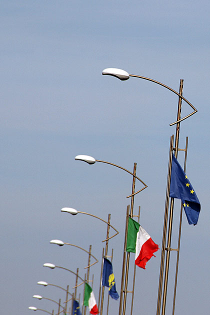 The Road to Palermo 4 Rome Flags
