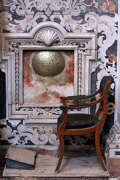 The Baroque Magnificence of Santa Caterina 15 Public Confestion