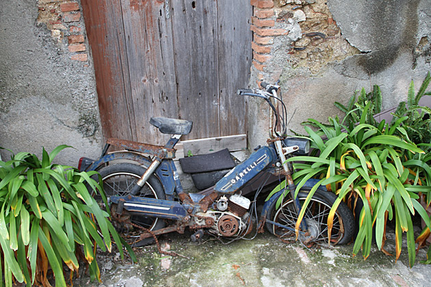 The Picturesque Mountain Hamlet of Sávoca 8 Old moped