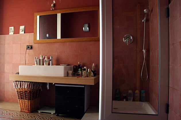 A Month in the Casa del Bastione 4 Modern bathroom Palermo