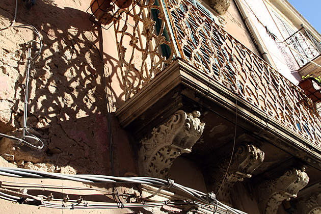 A Trip to Syracuse 22 Shadows Siracusa