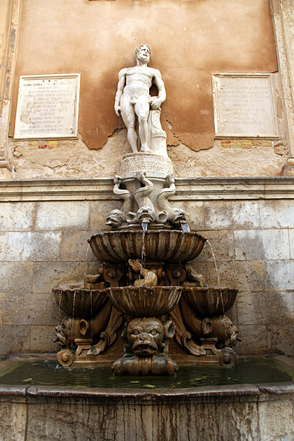 The Old Town of Trapani 10 Fountain Trapani