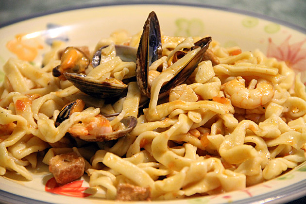 Bagheria Restaurant - Zza' Maria 4 Seafood Pasta