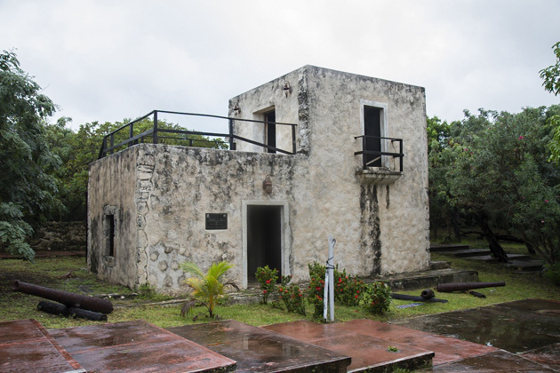 13%20Rainy%20Isla%20Mujueres%20%2020131216%20for91days.com