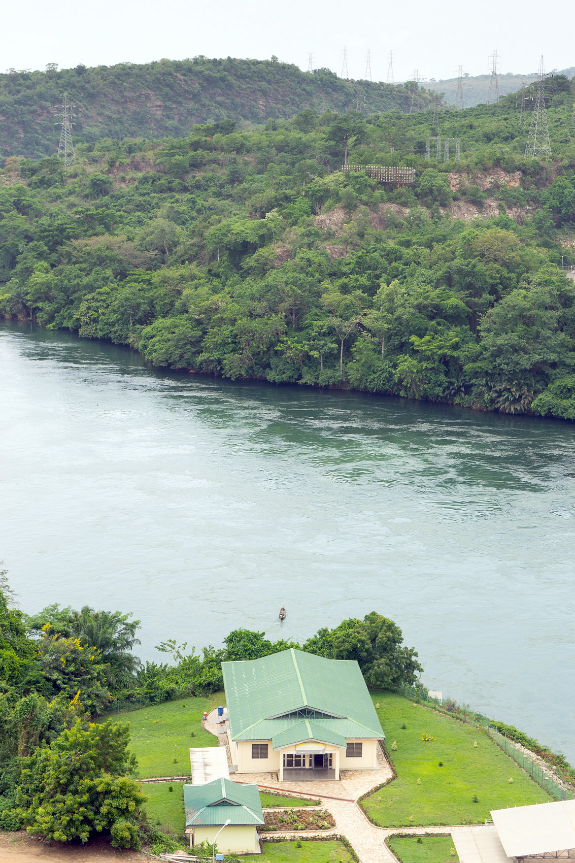 10 Akosombo Dam DSC06207