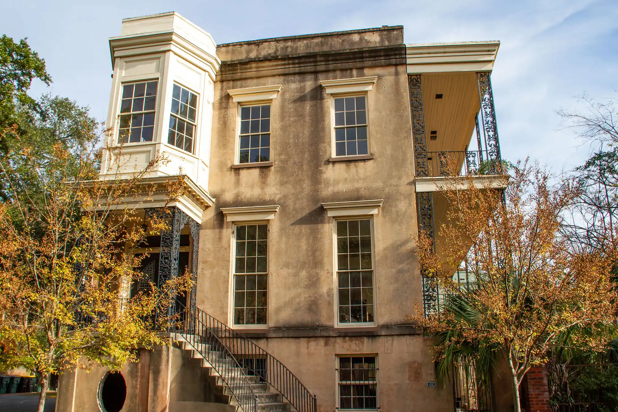 Taylor (Calhoun) Square 2 Calhoun Square Haunted House