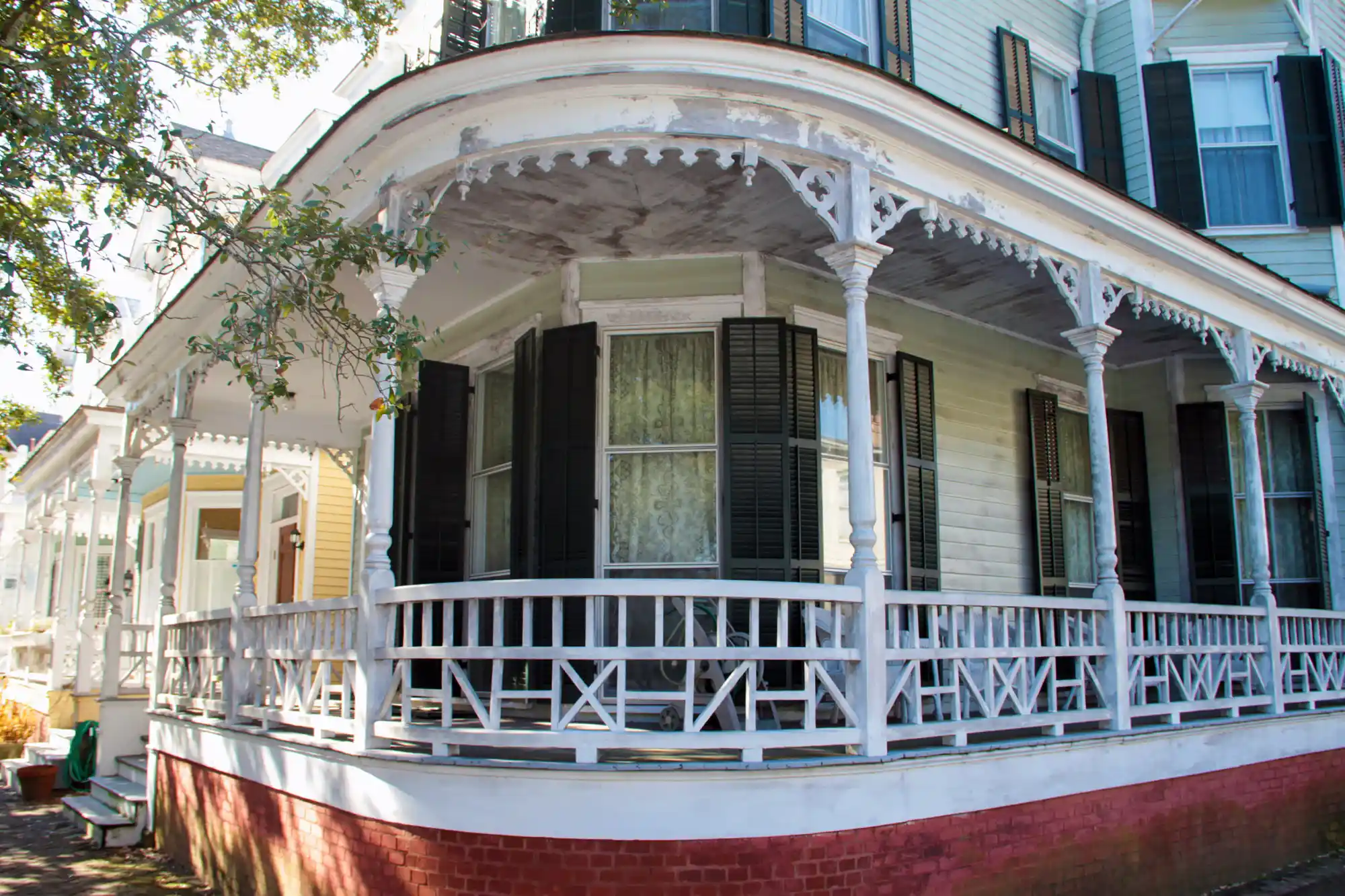 Whitefield Square 3 Houses near Whitefield Square in Savannah